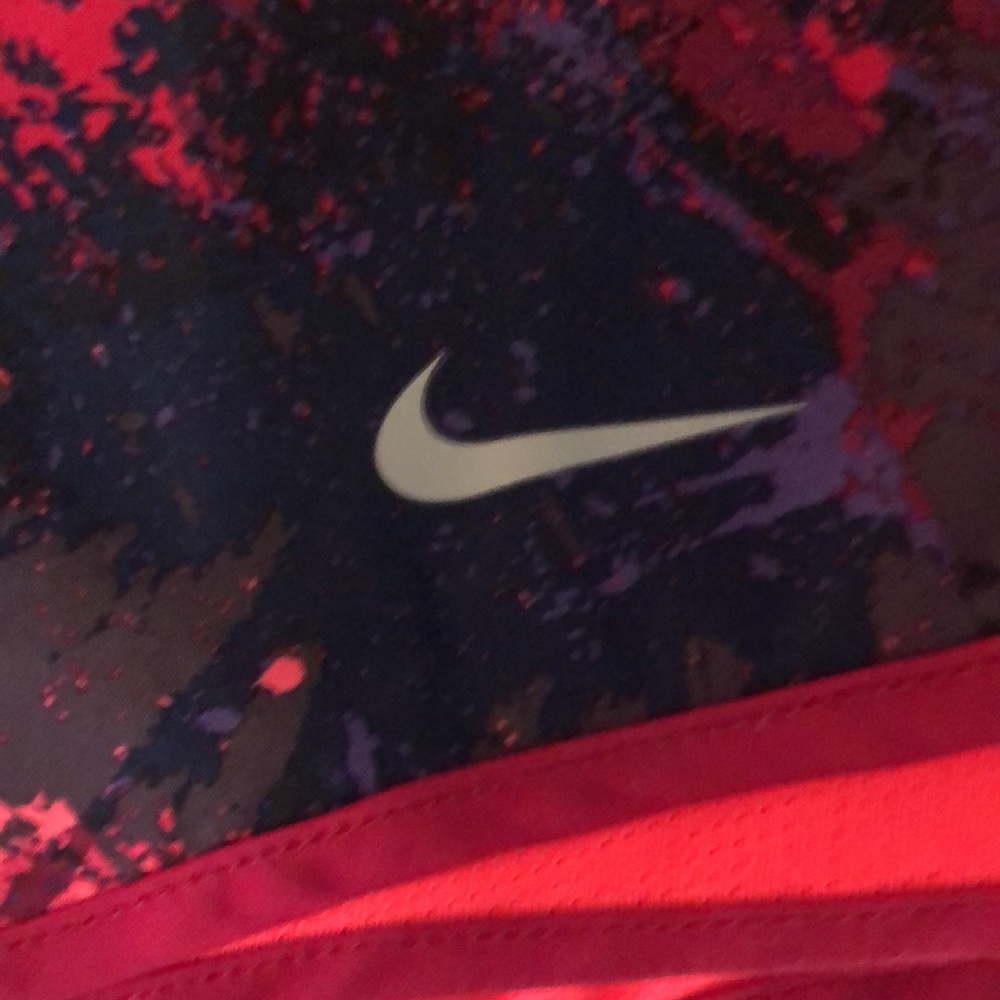 Nike shorts XL - really condition - Picture 3 of 4